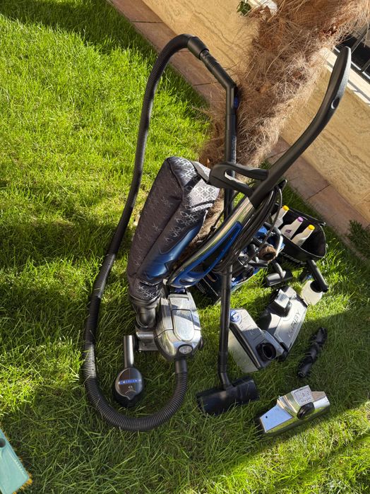 Kirby Avalir 2 прахосмукачка