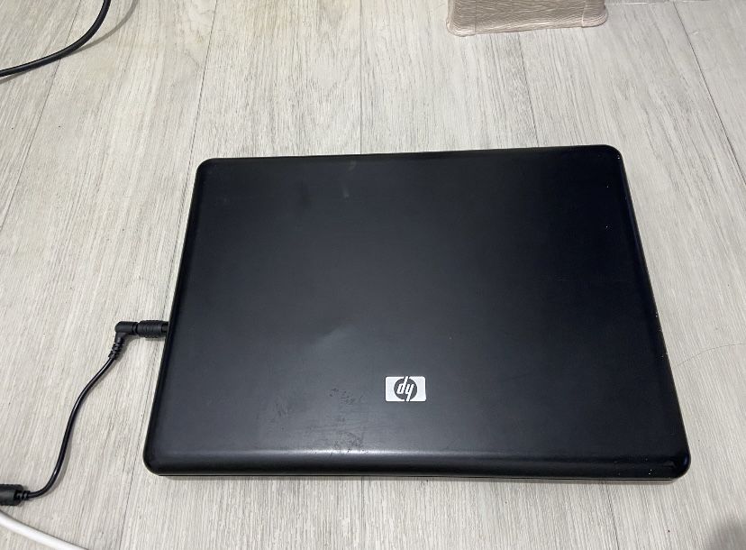 Продам ноутбук hp