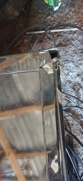 Продам на запчасти телевизор