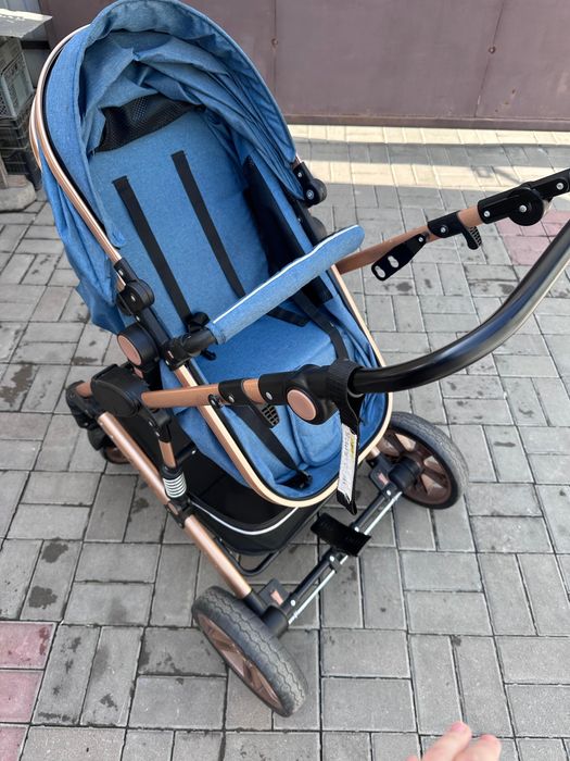 Продам коляску в очень хорошем состоянии