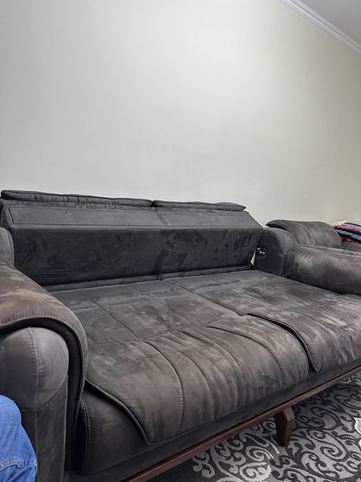 Mebel Divan myaxkiy
