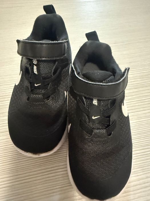 Детски маратонки NIKE