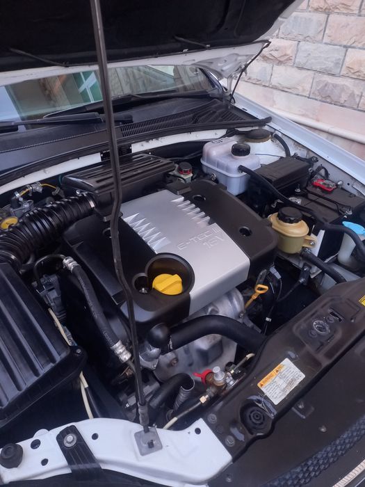 Шевролет ласетти сотилади