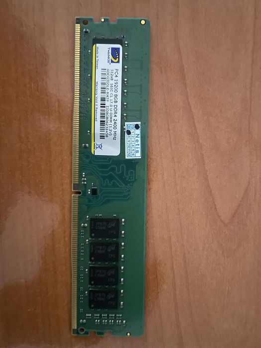 DDR 4 8gb operativka yangi