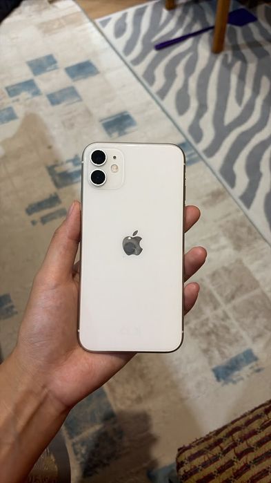 Продам 11 Iphone