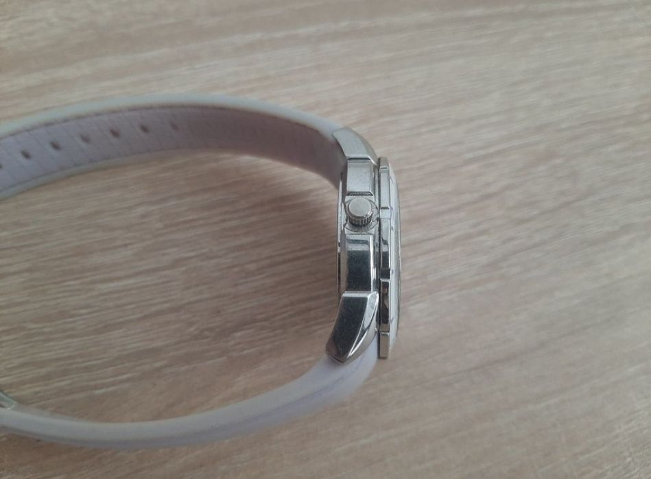 Ceas GUESS Original W0142L1 Crystal Rose Gold / Ceas Festina F16492 - Model Damă/Sport