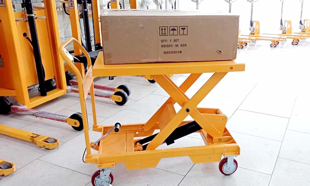 Ручная гидравлическая тележка с подъемной платформой SLC 500