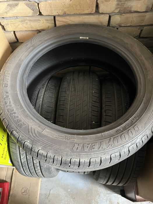 Летняя шина Goodyear 215/55/17