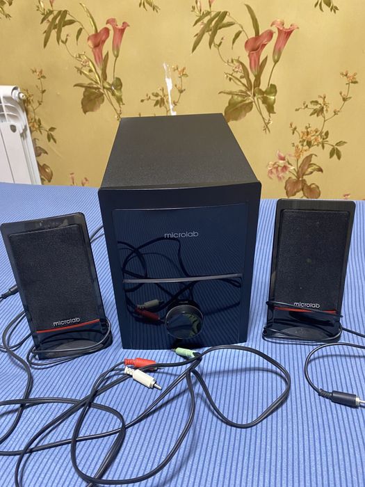 Продам колонки Микролаб