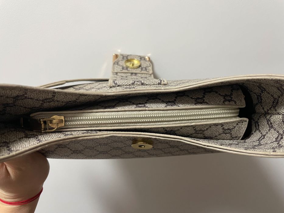 Дамска чанта бежово кафява