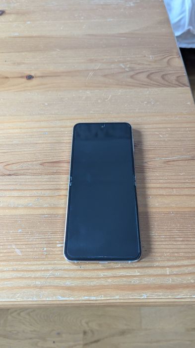 Samsung Galaxy ZFlip 5