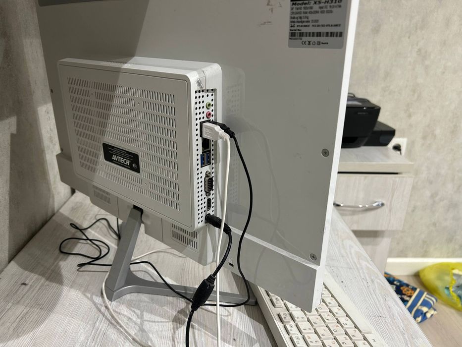 Моноблок Avtech X-5 H310