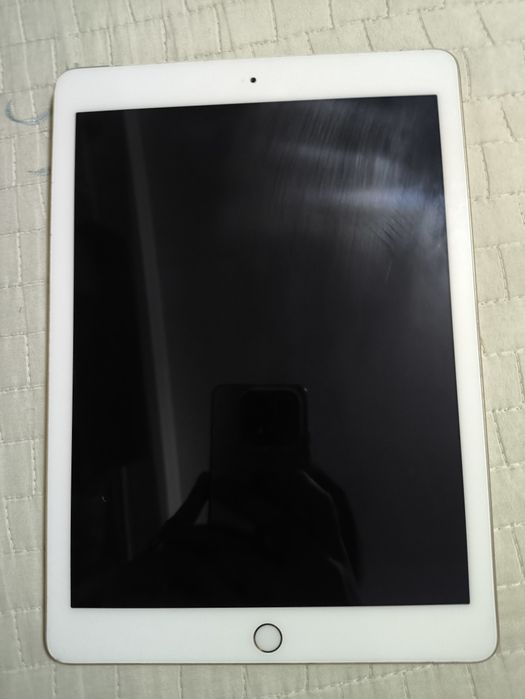 iPad 5th generations (2017)-32GB-Wifi-Stare buna