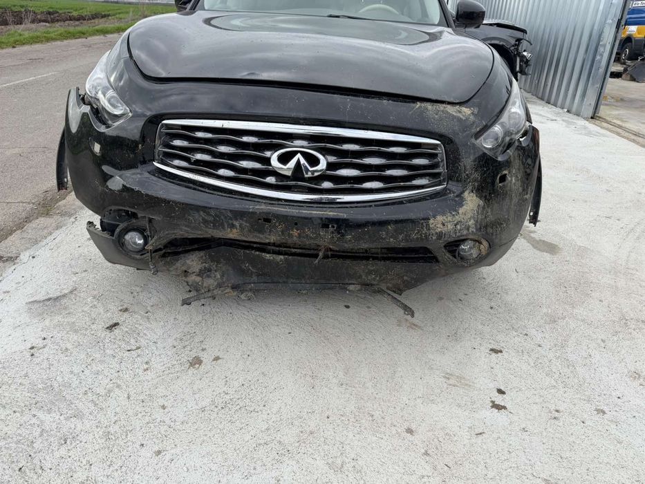 Infiniti QX70 3.0d 2011 на части