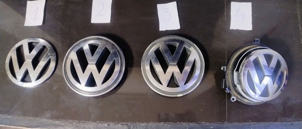 Embleme fata, spate VW