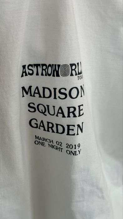 Нова тениска Astroworld