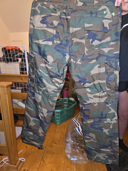 Geaca impermeabila marime 52-54 Nou