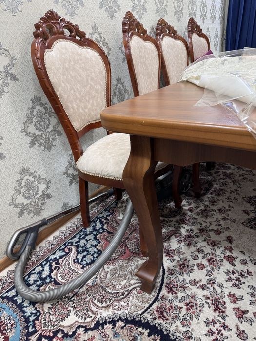 Стол со 12стульями