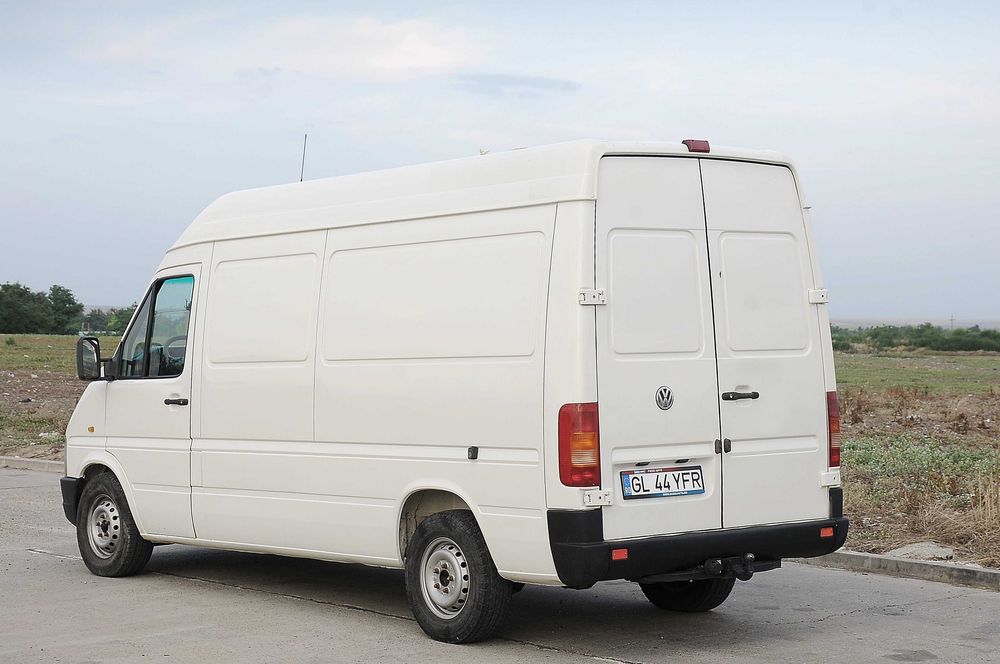 VW LT 35 2006 2.5TDi 109 CP, cat. B proprietar ofer fiscal