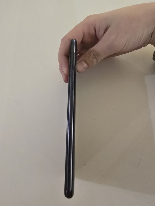 Samsung galaxy a10 32 galaxy 2ram.  Спешно!!!