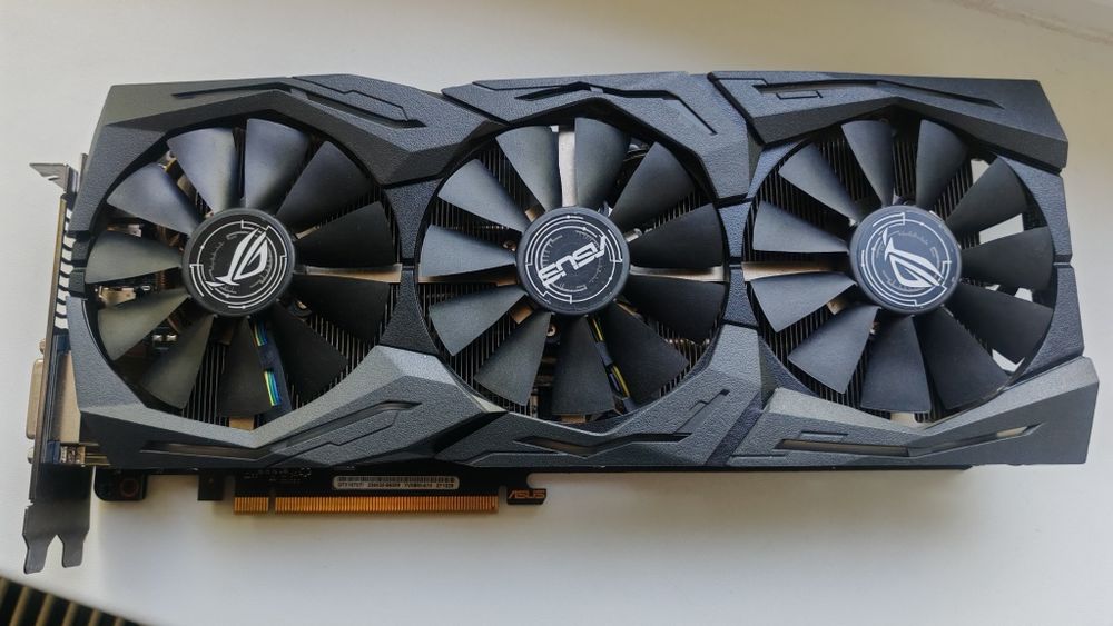 Placa video GTX 1070TI 8GB