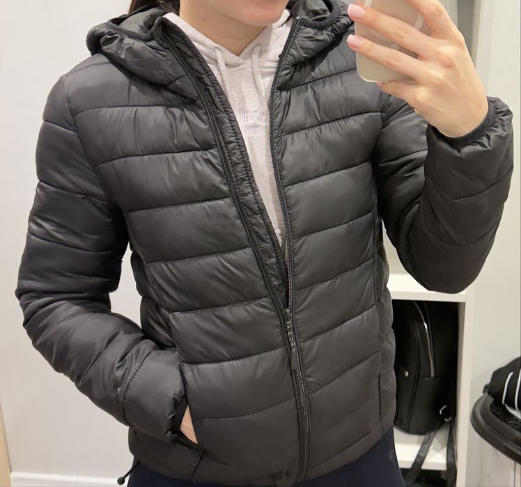 Ново преходно яке PULL AND BEAR