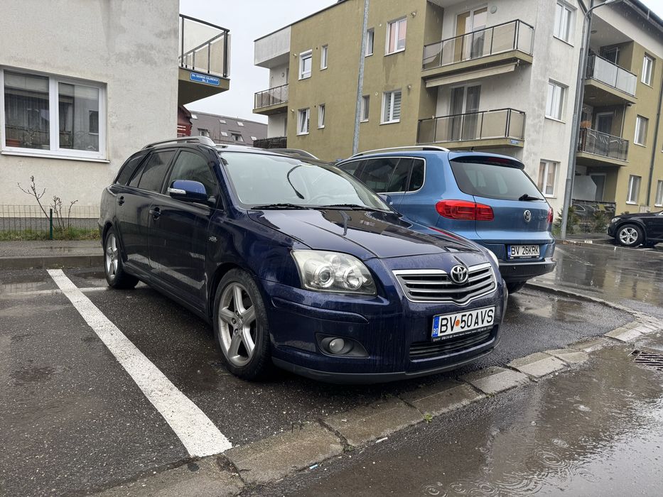 Toyota Avensis 2.2 D-cat 177cp din 09.2007, un singur proprietar Ro, filtru particule activ, 287000km reali varanta Full, piele incalzire scaune clima