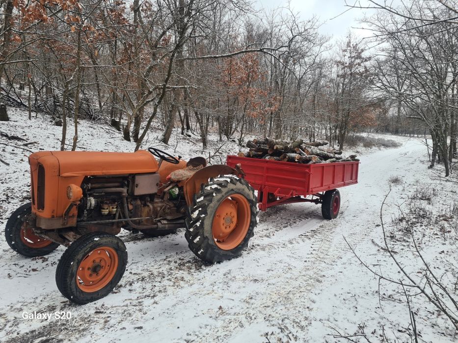 Remorca Basculabila Italia