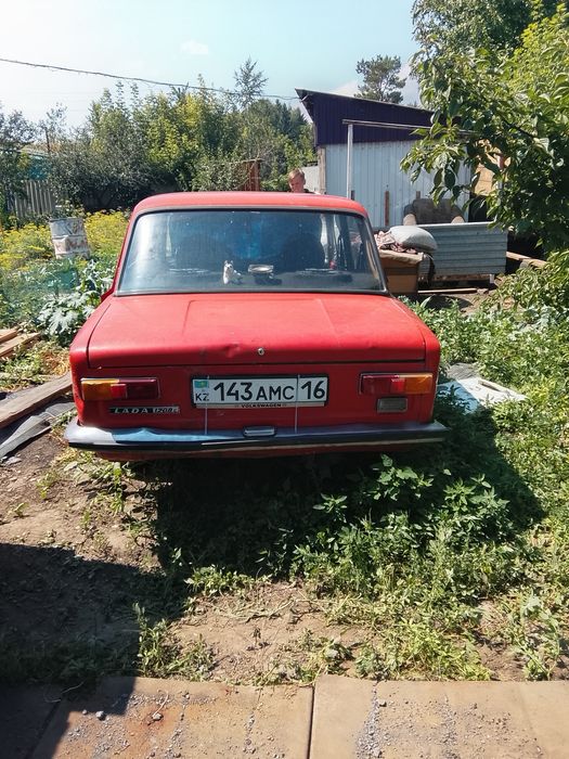 Продам машину ваз 21013