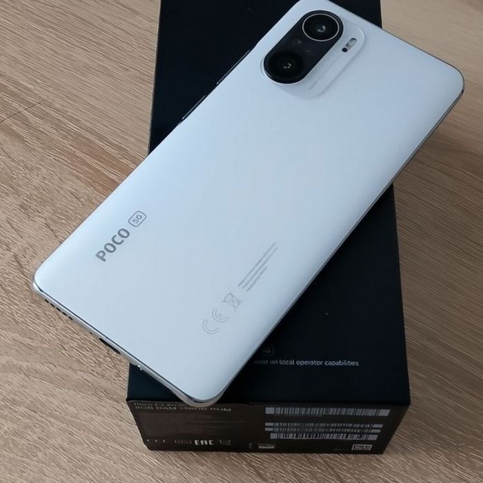 Xiaomi Poco F3  8/256 Игровой смартфон