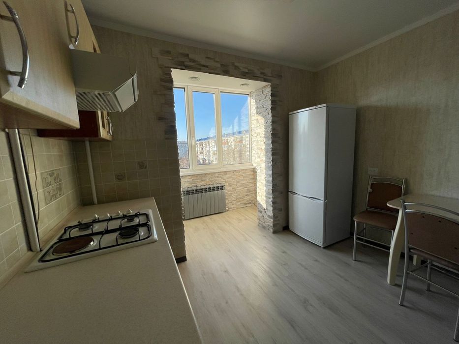 Продам квартиру ленинградка