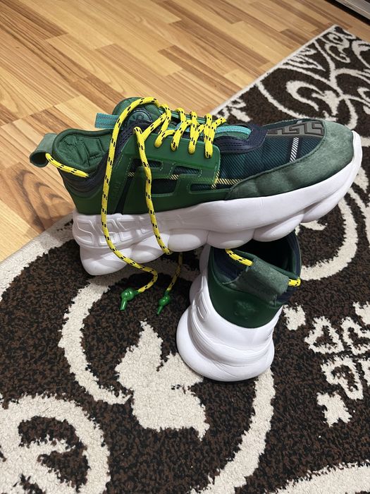 Vand versace chain reaction
