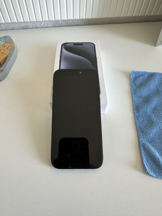 iphone 15 pro. 256 gb