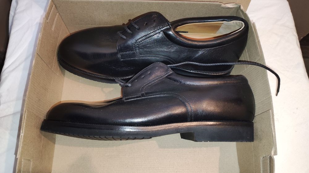 Здрави мъжки половинки от естествена кожа Ambiorix №48