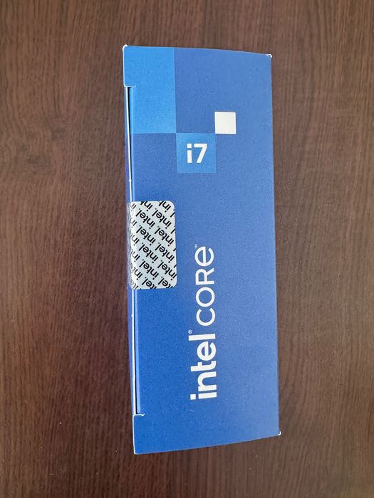 Intel  I7-14700K ЧИСТО НОВ