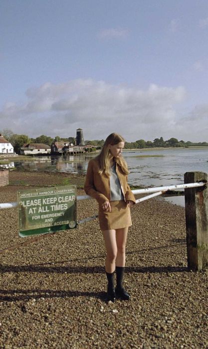 Ofertă! Geacă din piele întoarsă Zara Preț fix!!