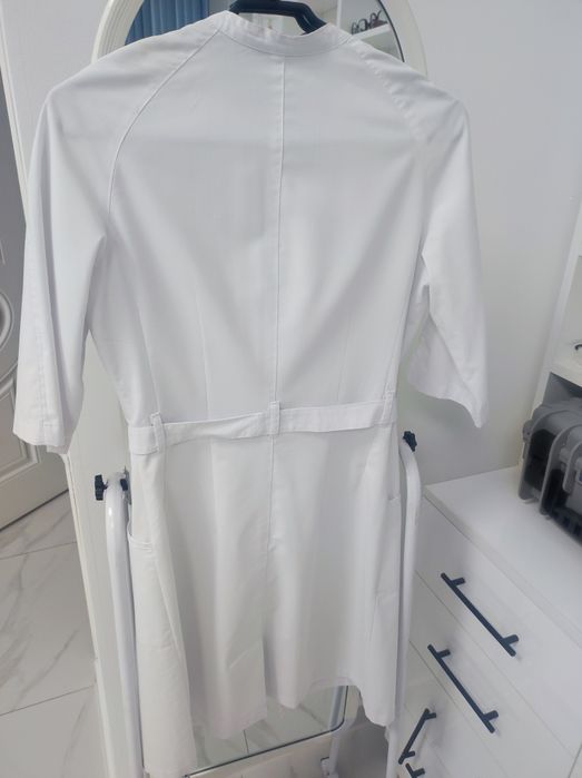 Медицинский женский халат