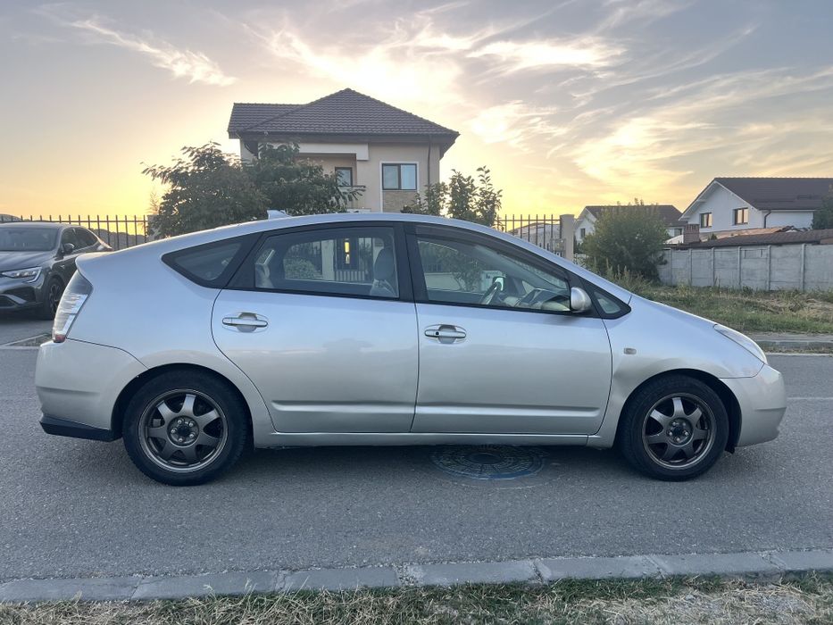 Toyota Prius hibrid, 2006,benzina 1,5