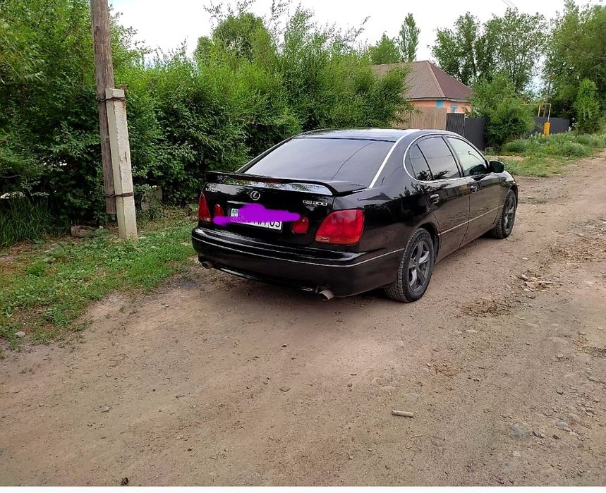 Продам Lexus GS300
