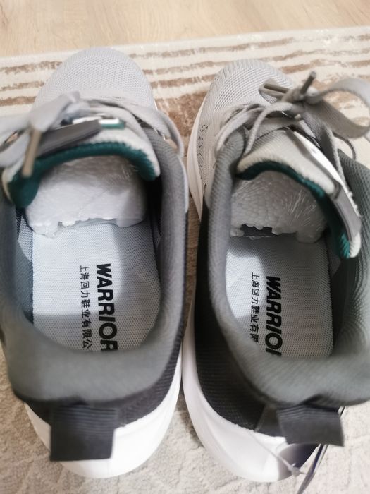 Кроссовки мужские Warrior