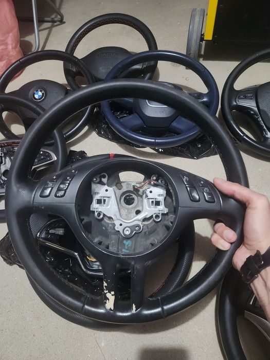 Volane BMW Audi Skoda Dacia volan auto