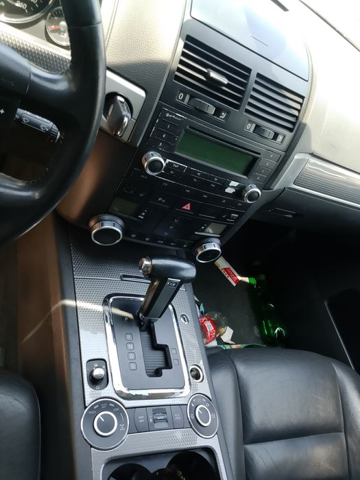 VW Touareg 3.0 TDI , V6,224 к.с. , автоматик , 60 броя на части