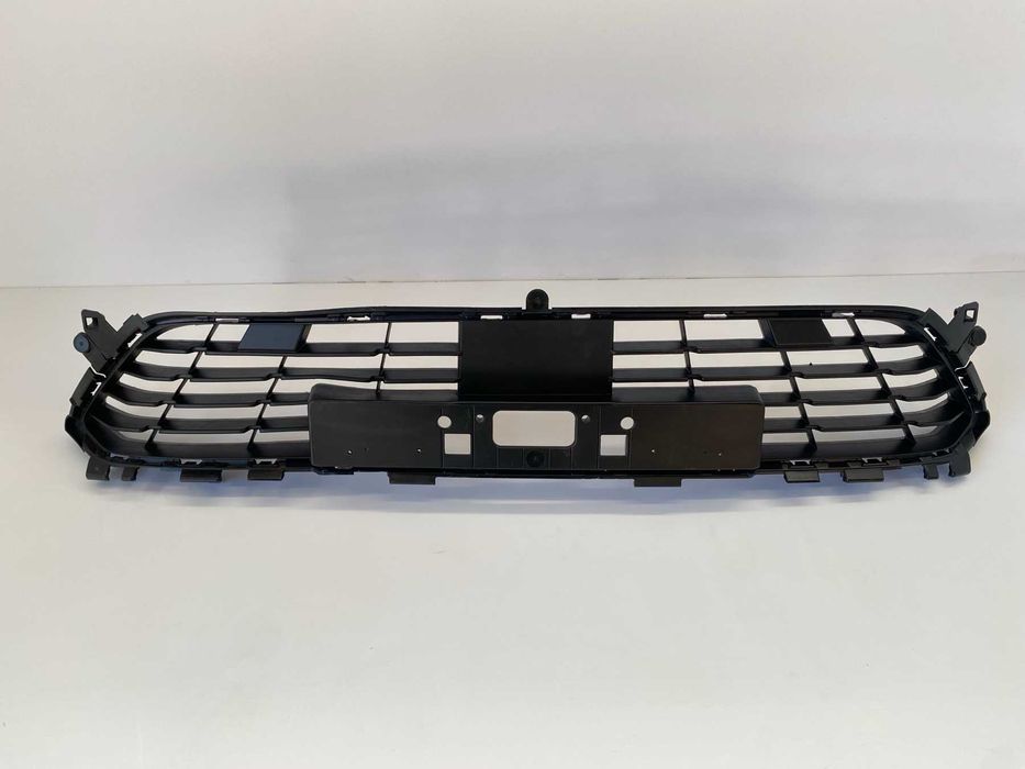 решетка предна броня Renault Clio V 2019-2023 г. #1045V.