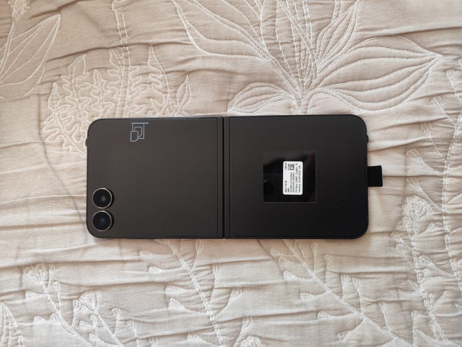 Samsung galaxy z flip 7 fe