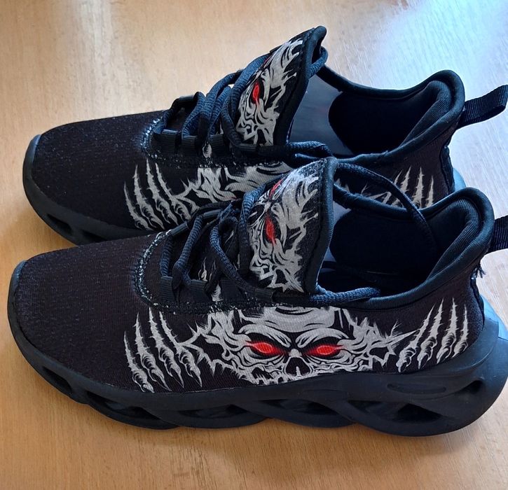 Маратонки, 41 номер