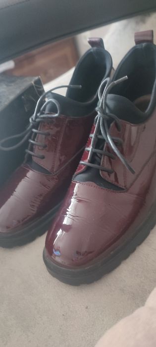 Продам обувь Баскони