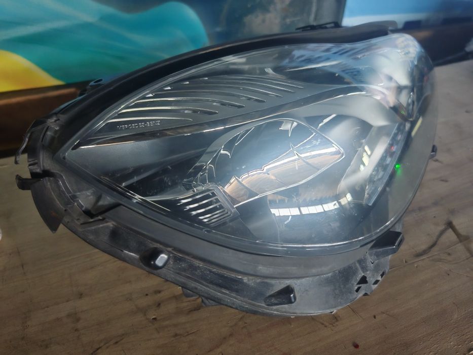 Десен фар за Мерцедес w212 face
