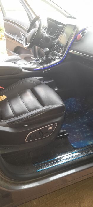 Vinzare autoturism renault espace v