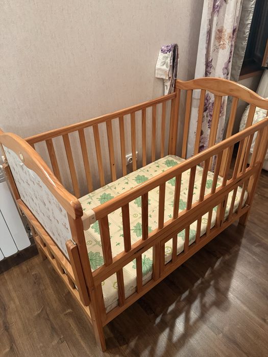 Продам манеж для новороденного