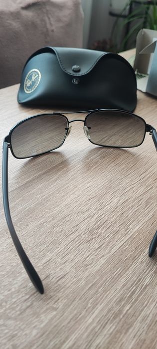 Ray Ban RB 3445 006/11 61